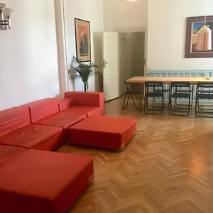 4th Floor *** Varsavia