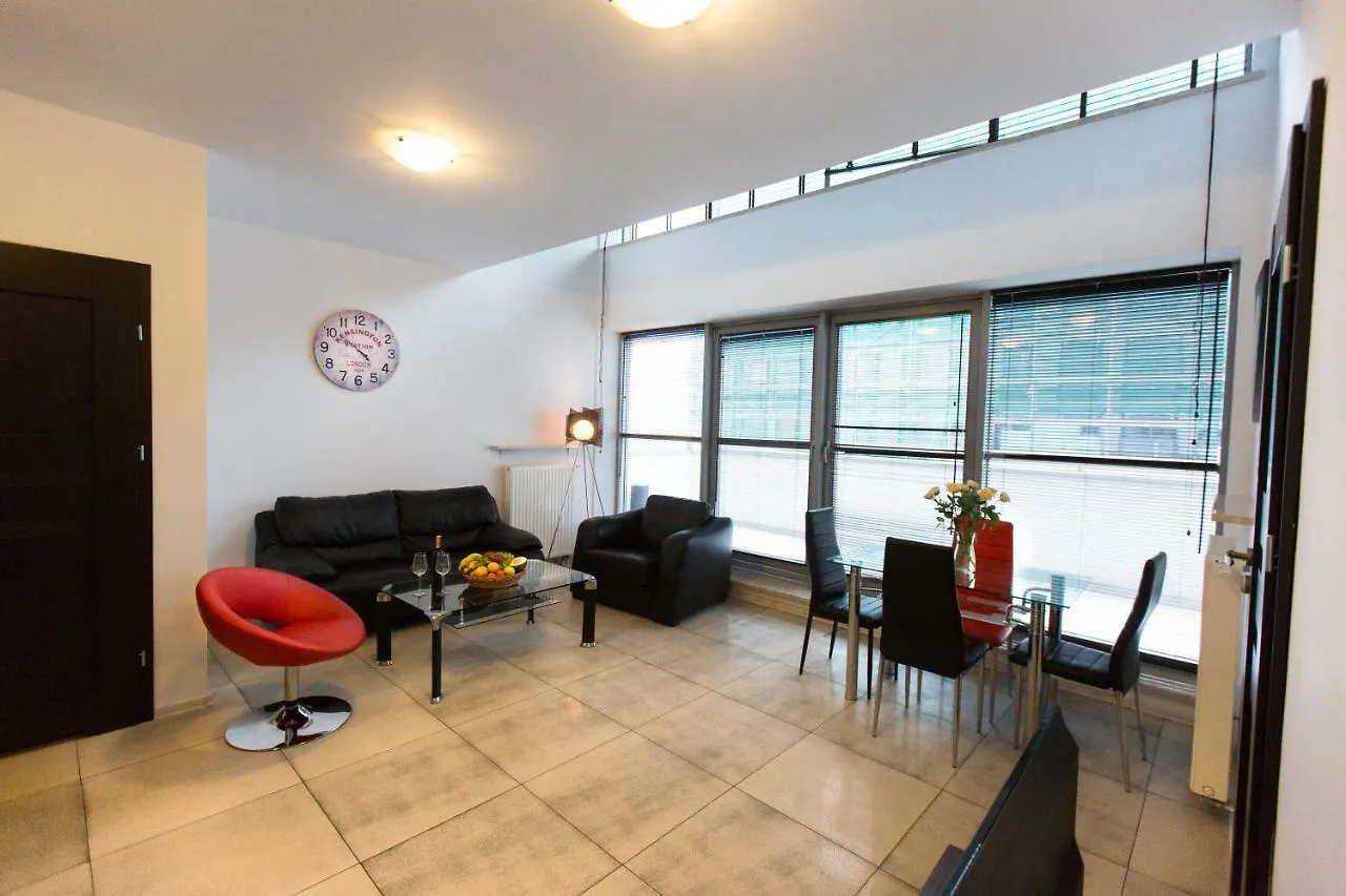 ***  Pcd Aparthotel Ochota Varsó Lengyelország